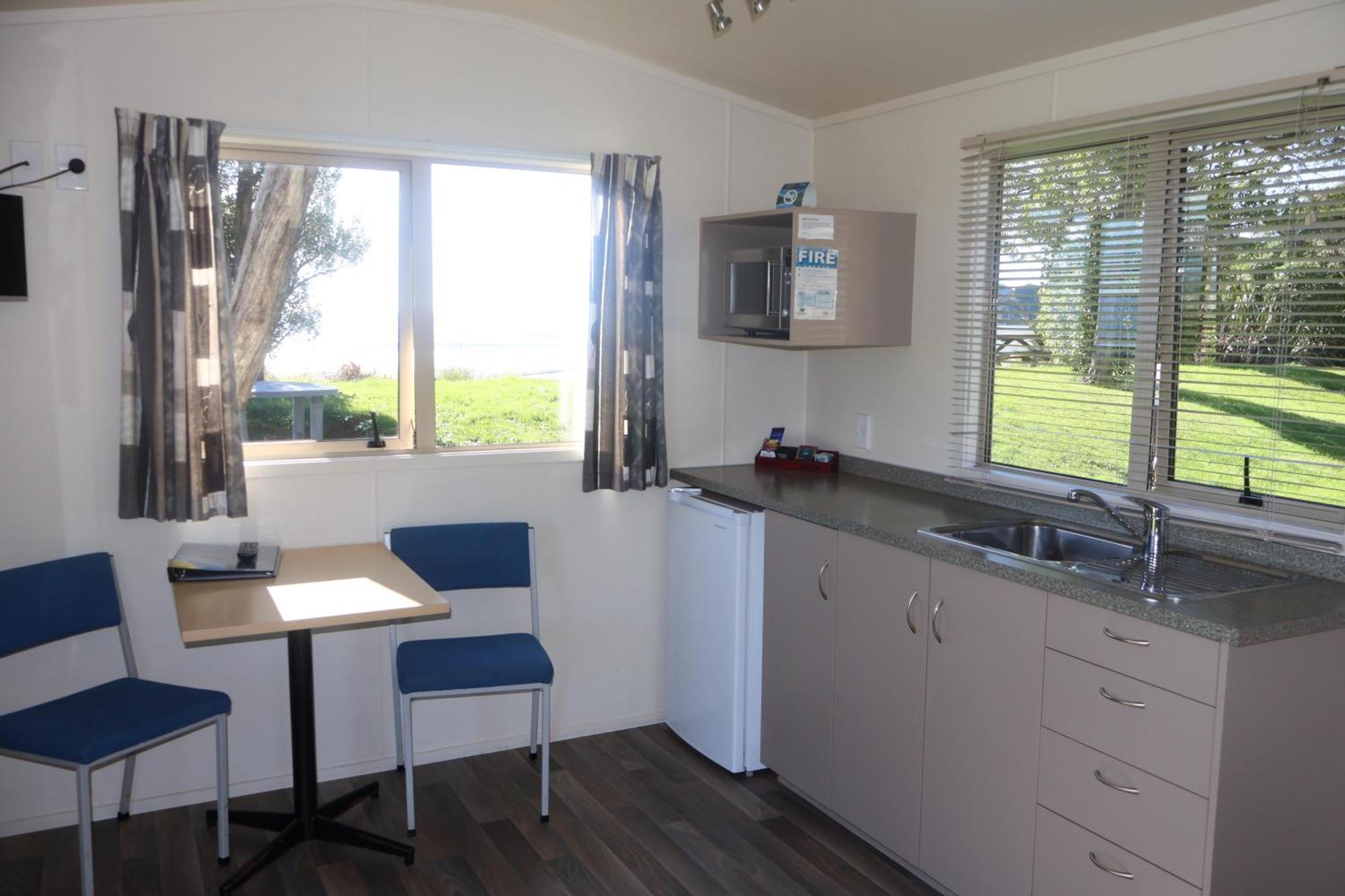 Pohara Beach Top 10 Holiday Park Екстериор снимка